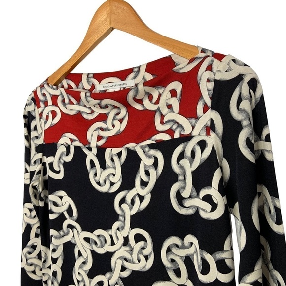 Diane Von Furstenberg Ruri Chain Print Silk Dress Size 4 Black Red 3/4 Sleeve - Picture 4 of 10